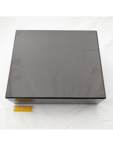 Cave 25/30 cigares  "Look carbone"