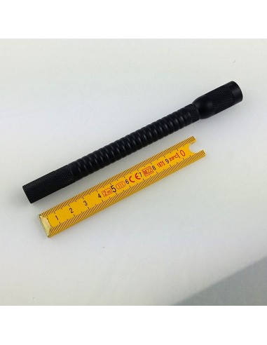 Outil cigare multifonction: double emporte pièce, perforateur, aiguille.