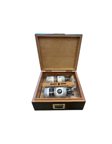 Cave à cigares Kingston, finition en fibre de carbone.