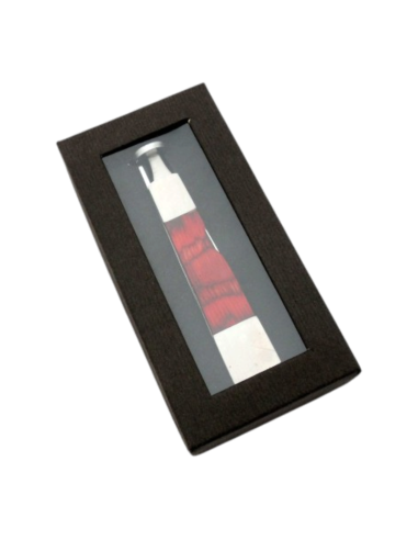 Outil pipe métal et bois rouge forme couteau