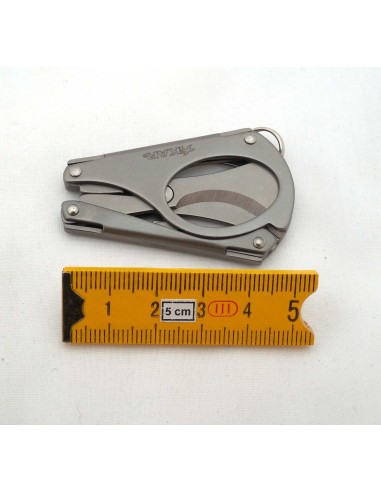 Ciseaux coupe cigare pliants XIKAR